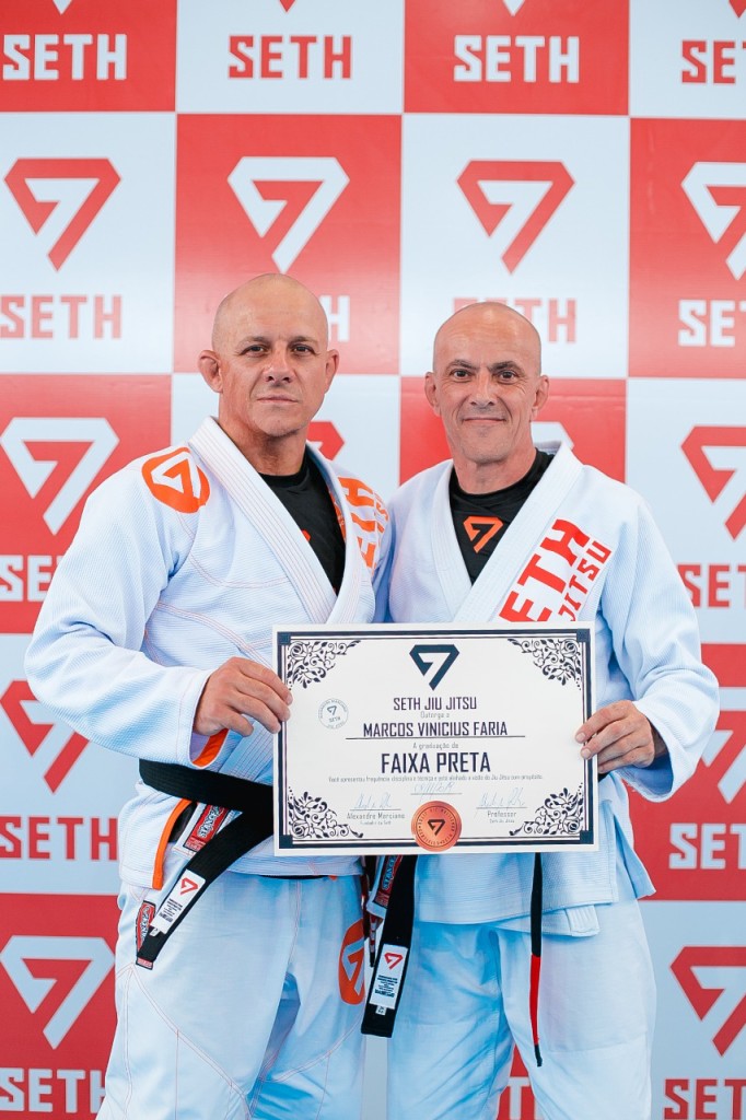 FAIXAS PRETAS DE JIU JITSU DE JOINVILLE - SETH JIU JITSU